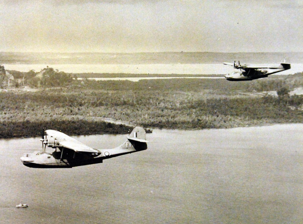 LC-Lot 11612-9:  Malayan Campaign, December 1941-January 1942.  Consolidated PBY “Catalina” flying boats of the Royal Air Force (British) in the Far East setting out on patrol over the coast of Malaya, 1942. Office War Information Photograph.  Courtesy of the Library of Congress.  (2016/01/22).