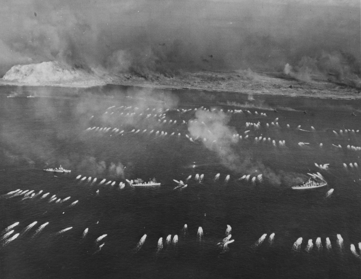 Photo #: NH 104127  Iwo Jima Operation, 1945