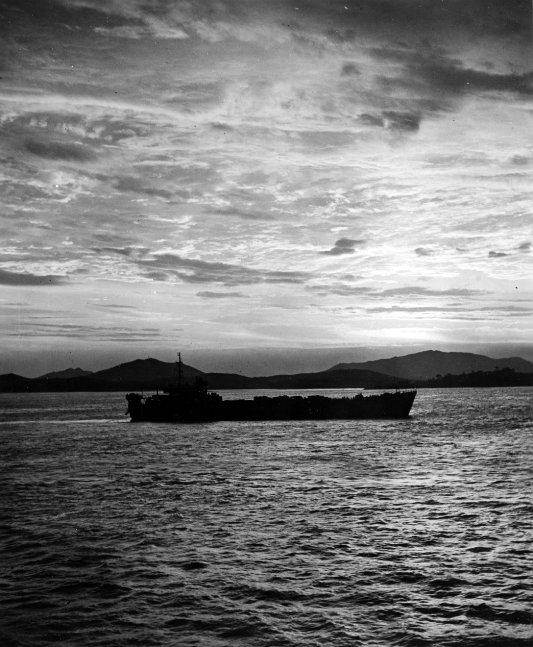 Photo #: 80-G-423206 Inchon Invasion, September 1950