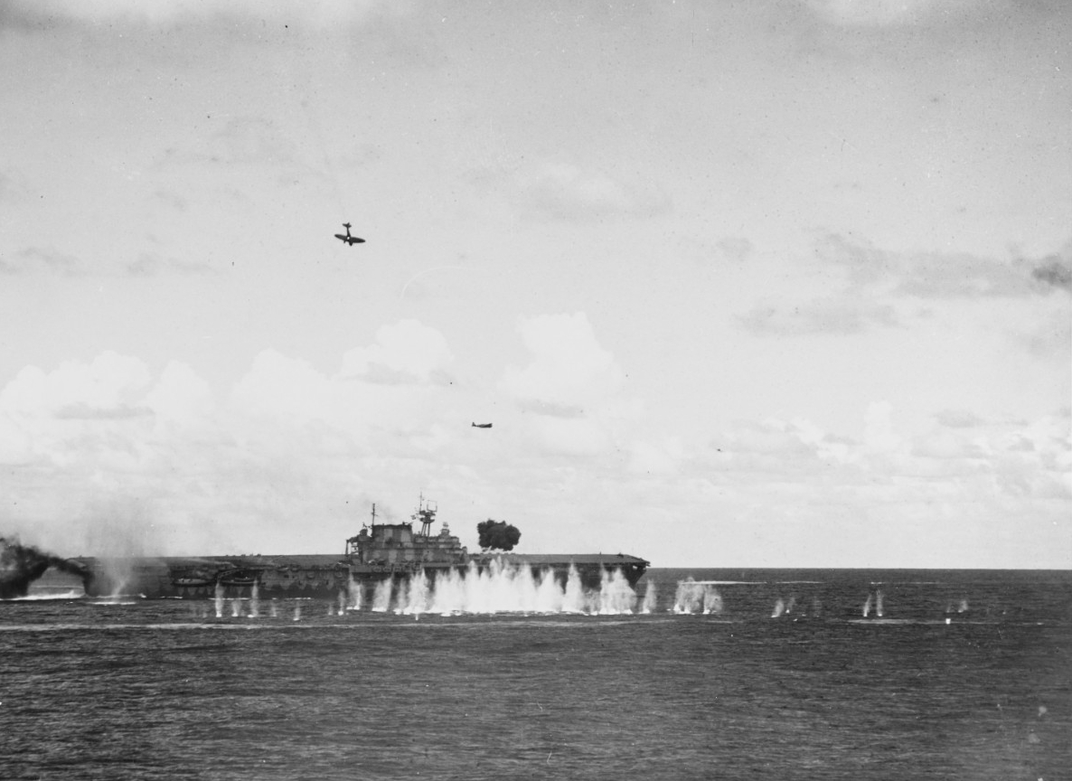 Photo #: 80-G-33947  Battle of the Santa Cruz Islands, October 1942