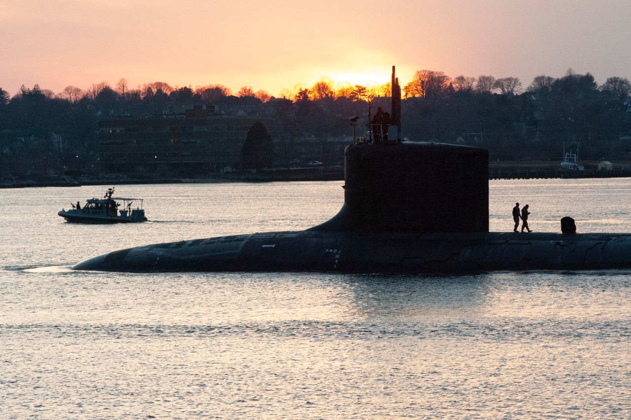 GROTON, Conn. (Jan. 6, 2022) The Virginia-class attack submarine USS Minnesota (SSN 783) makes its way down the Thames River and past the city of New London after departing Submarine Base New London in Groton, Conn., for routine operations, Jan. ...