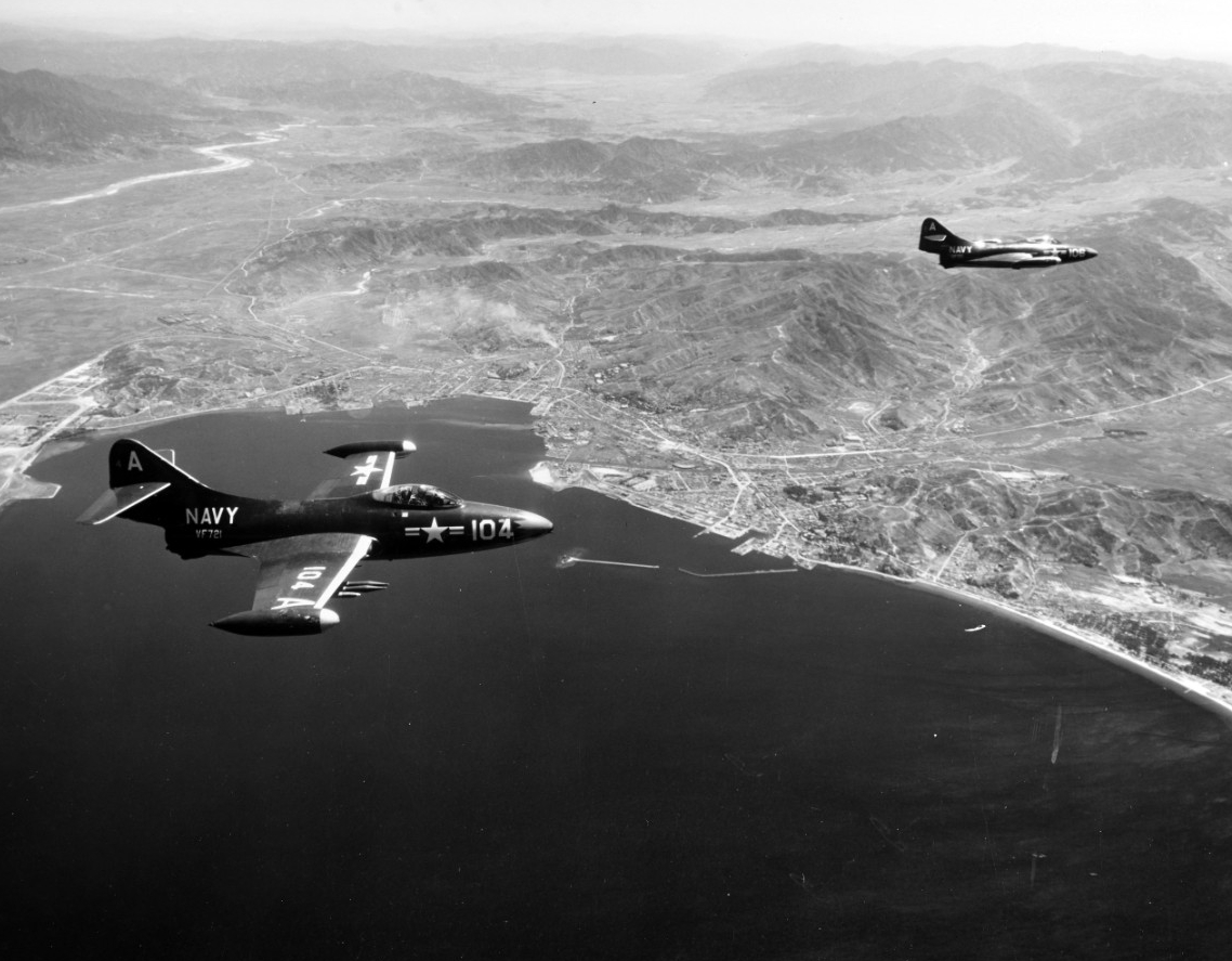 Photo #: 80-G-431907  Grumman F9F-2 &quot;Panther&quot; fighters