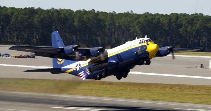 Blue Angels C-130 Hercules takes off