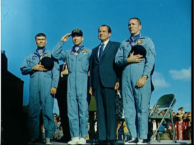 President Nixon and Apollo 13 crew men at Hickam AFB
