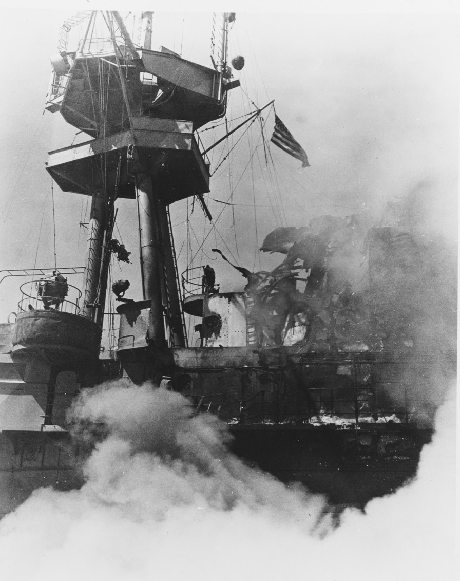 Photo #: 80-G-40300 Battle of the Santa Cruz Islands, October 1942