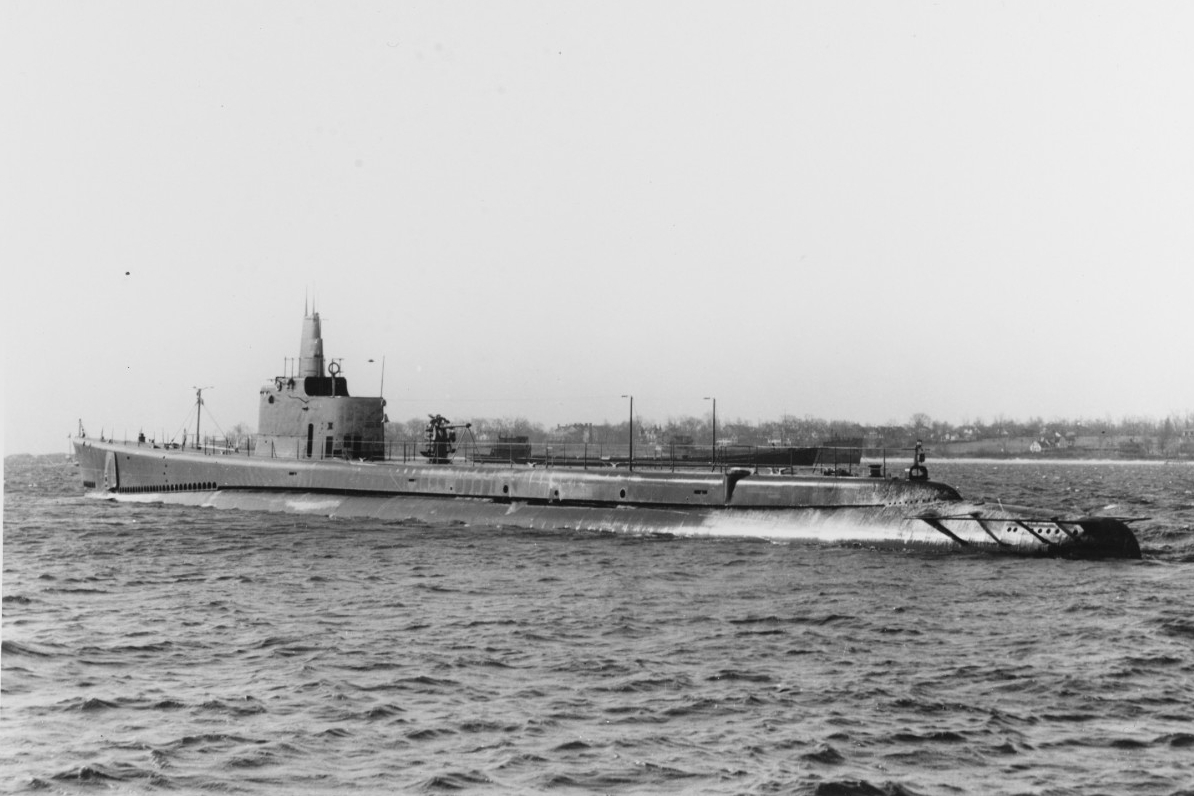 USS GROWLER (SS-215)