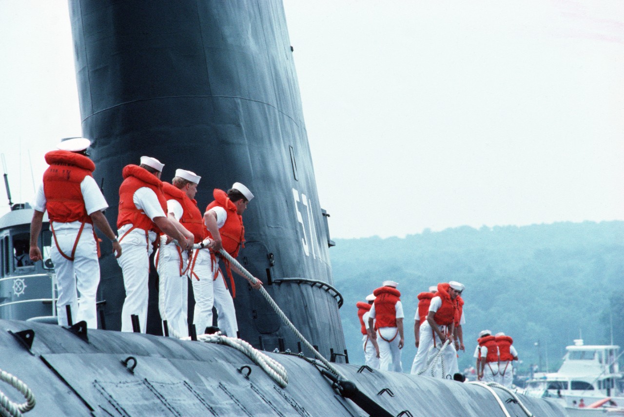 Военный корабль США "Наутилус" (SSN-571)