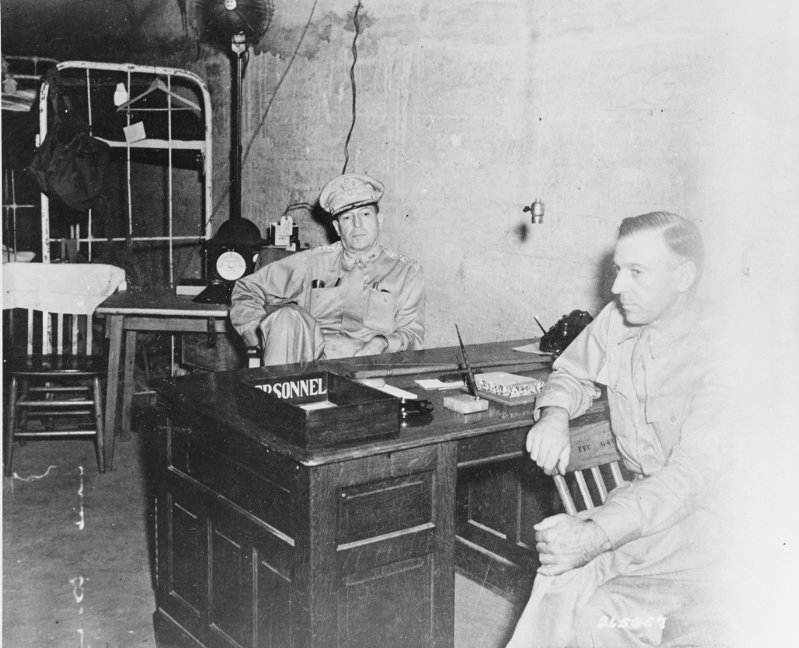 Photo #: SC 265357  General Douglas MacArthur (center)  