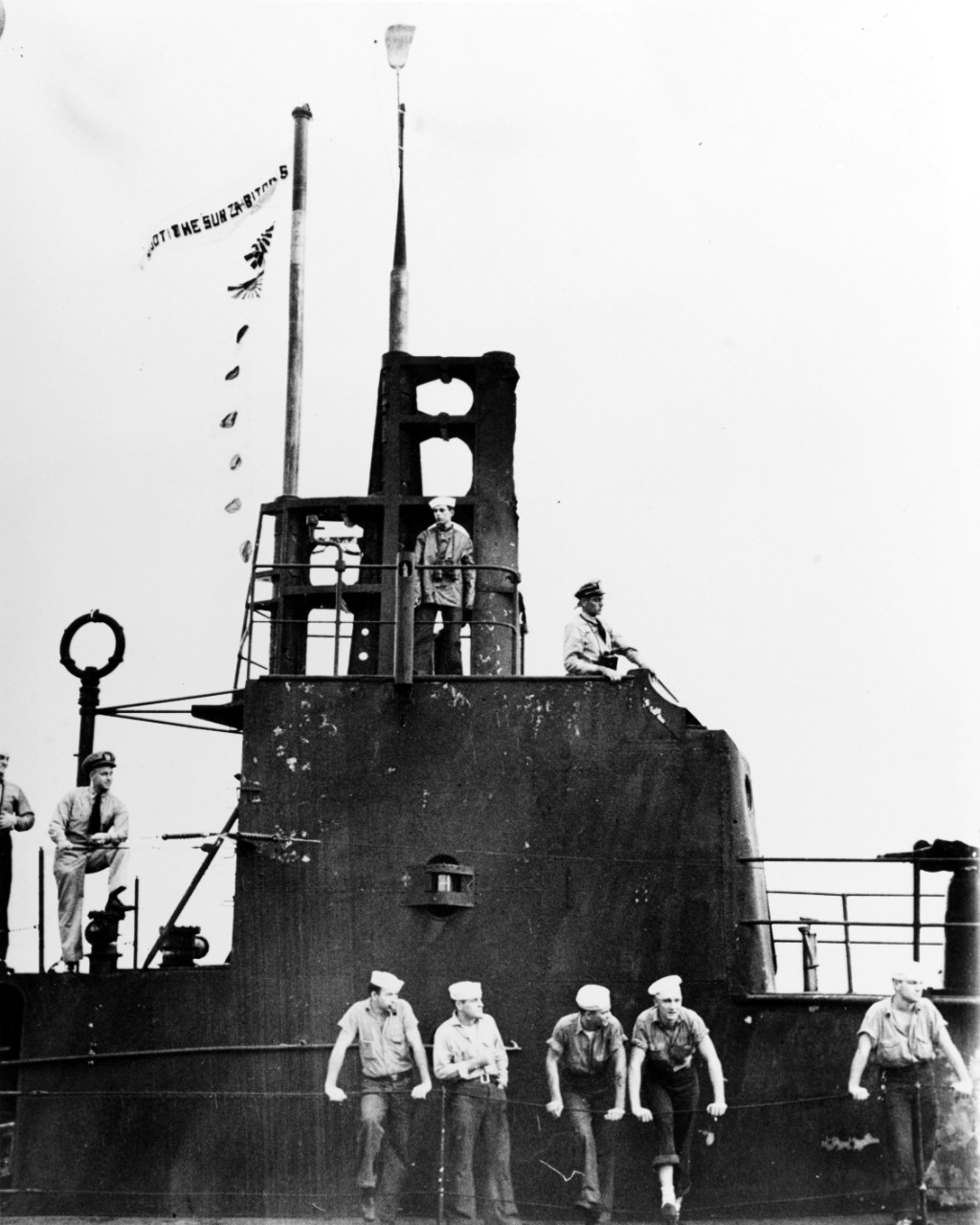 Photo #: 80-G-35726  USS Wahoo (SS-238)