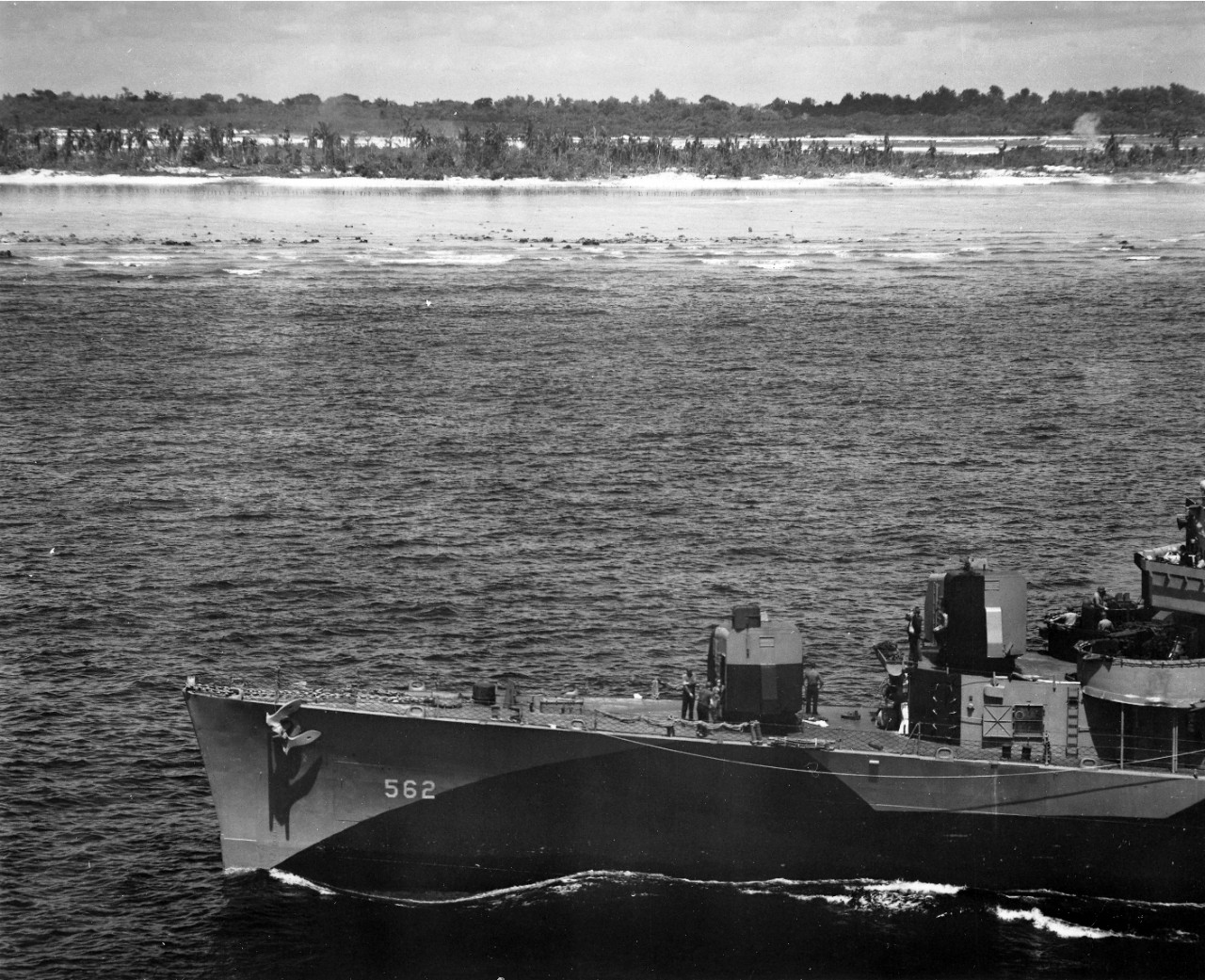 USS Robinson (DD-562)