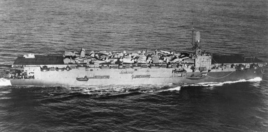 USS Kitkun Bay (CVE-71), circa 1944.