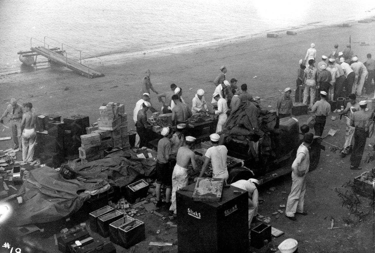 Photo #: 80-G-32497  Pearl Harbor Attack, 7 December 1941