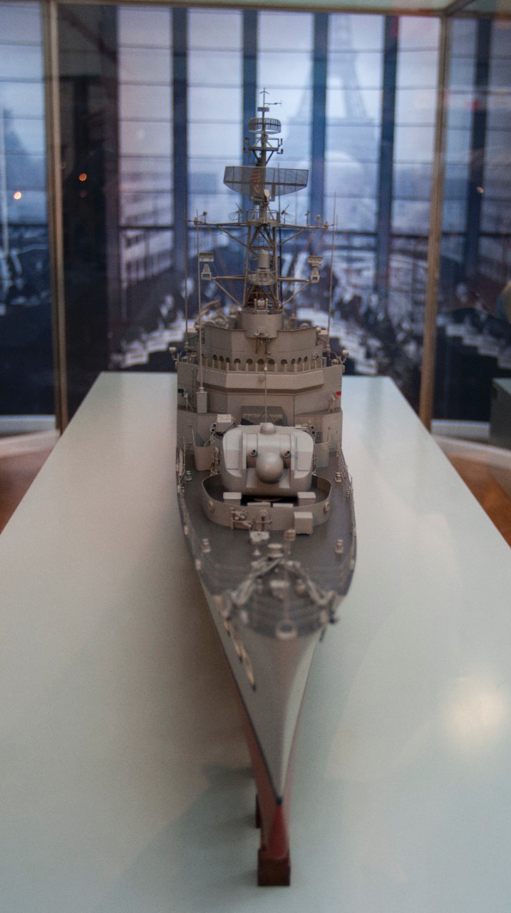 USS Dealey