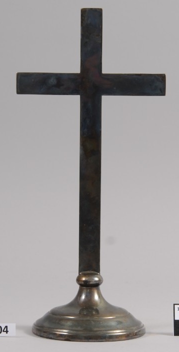 Silver cross on base from Finch chaplains kit tarnished