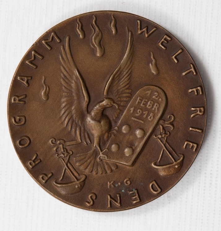 Reverse of Karl Goetz Propaganda Medal Opus 203