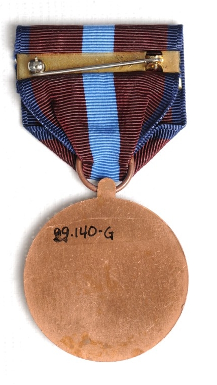 <p>Public Health Service Achievement Medal Reverse</p>
