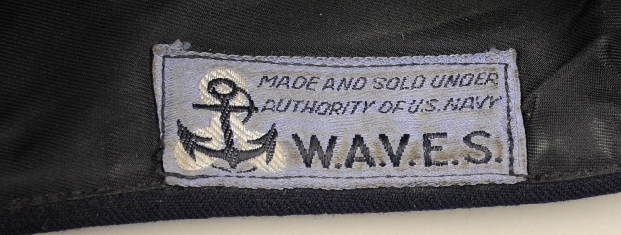WAVES clothing tag