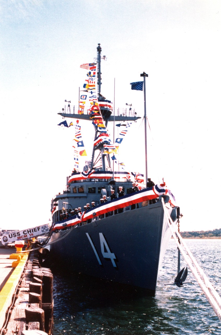 UA 474.14 USS Chief (MCM-14) Collection 