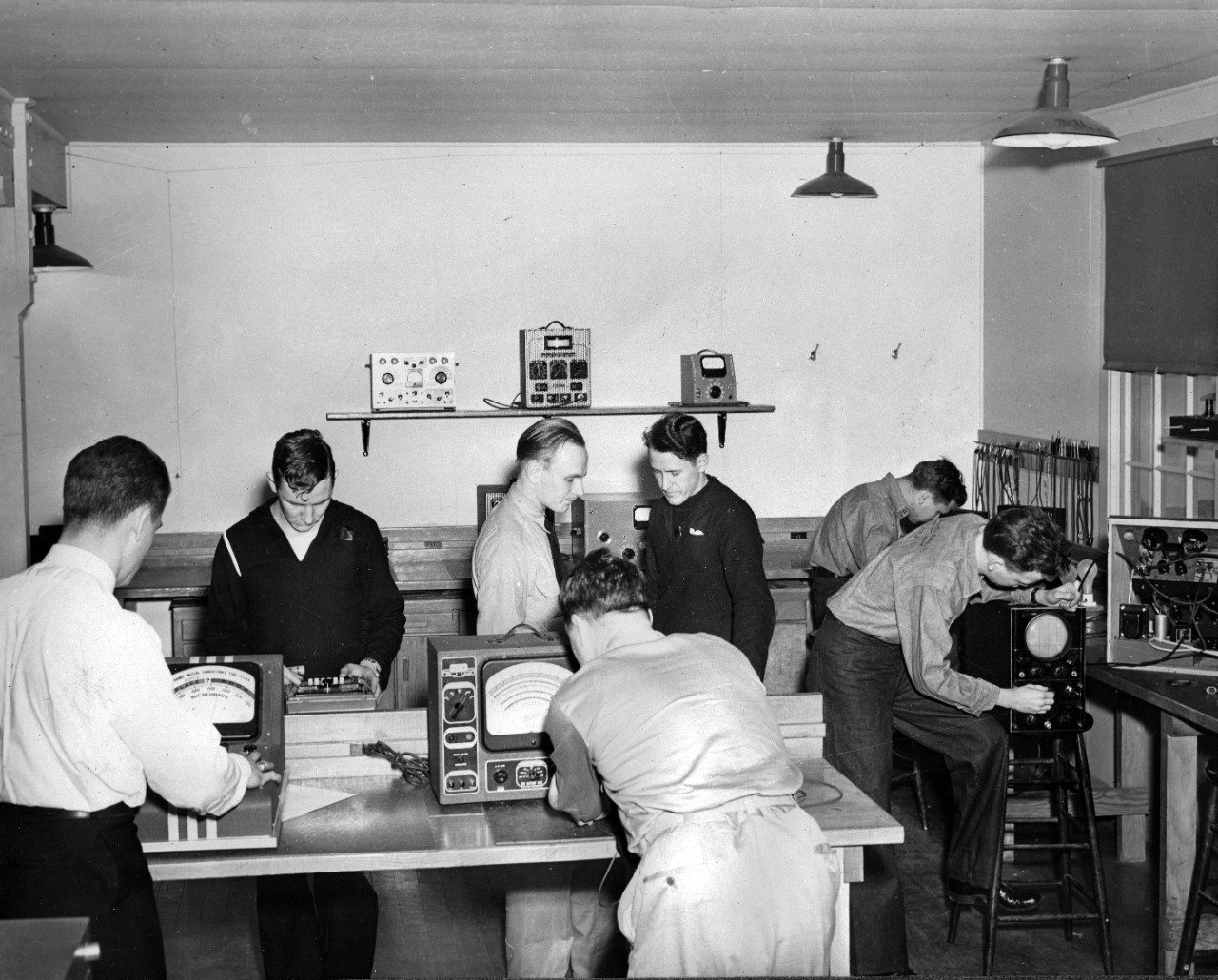 Training in radio laboratory methods