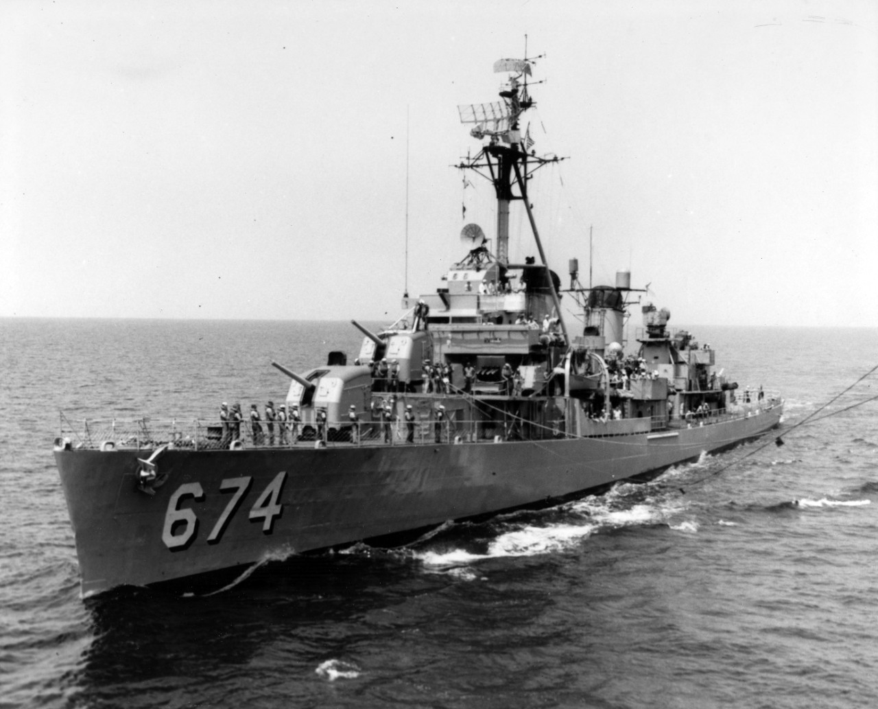 <p>UA 420.05 USS Hunt (DD 674) Photo Collection</p>