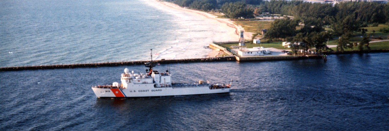 <p>UA 420.16&nbsp;USCGC Mohawk&nbsp;(WMEC-913)</p>