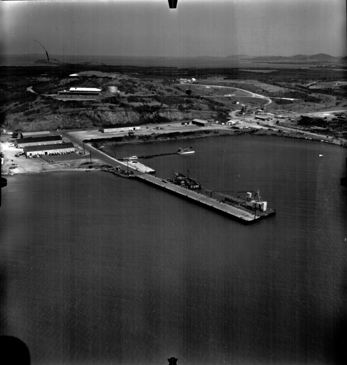 <p>UA 467.07.02 Aerial Photo of Pier</p>
