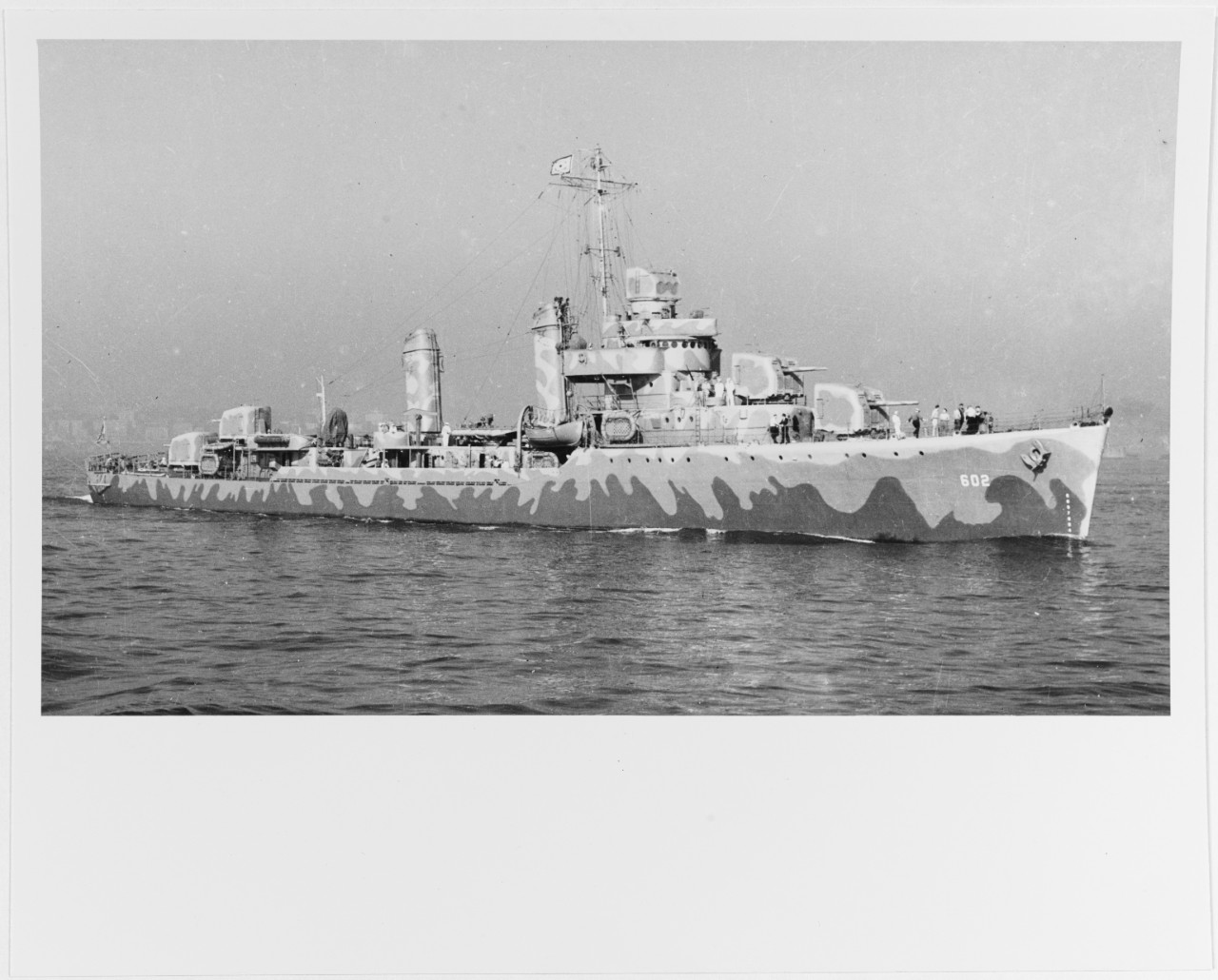 Photo #: 19-N-30842  USS Meade (DD-602)