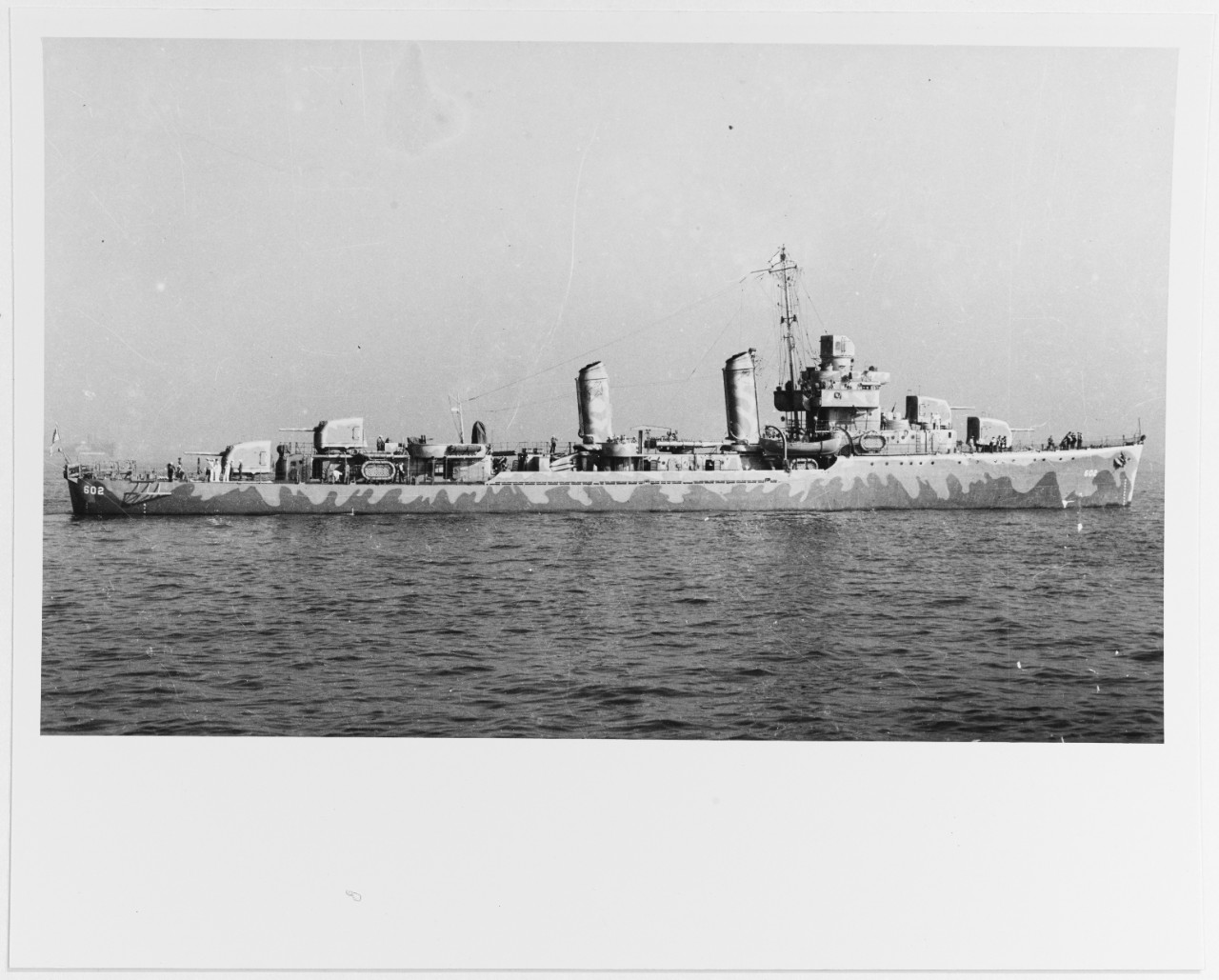Photo #: 19-N-30843  USS Meade (DD-602)
