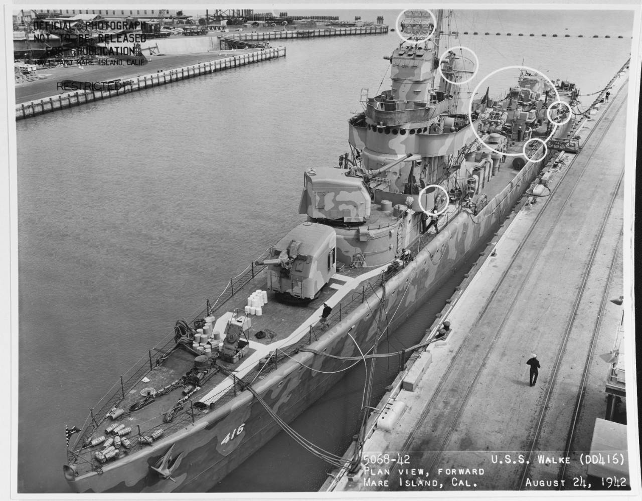 Photo #: 19-N-33273  USS Walke (DD-416)