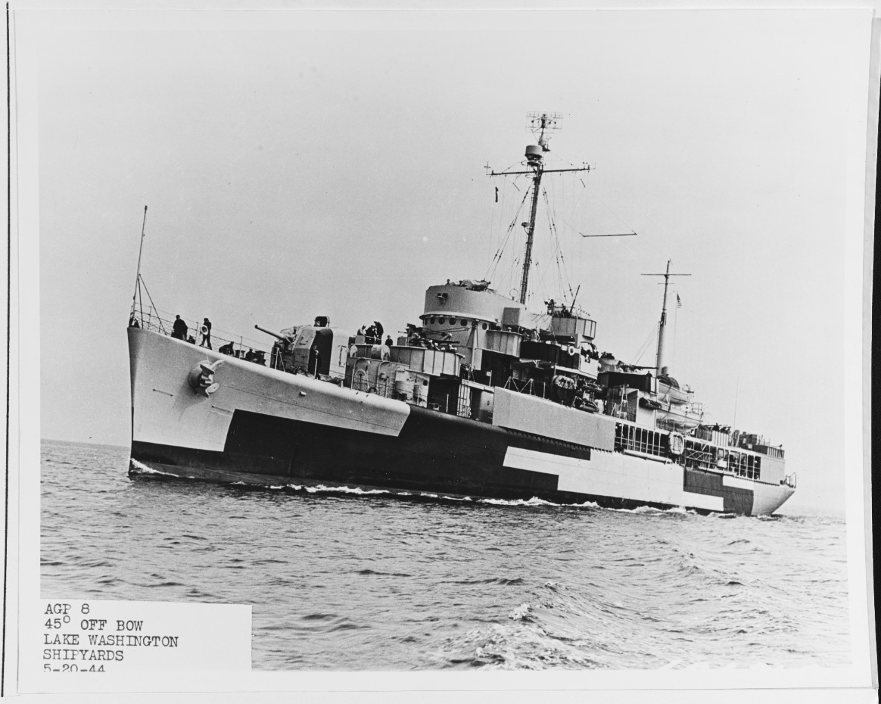 Photo #: 19-N-69682  USS Wachapreague (AGP-8)