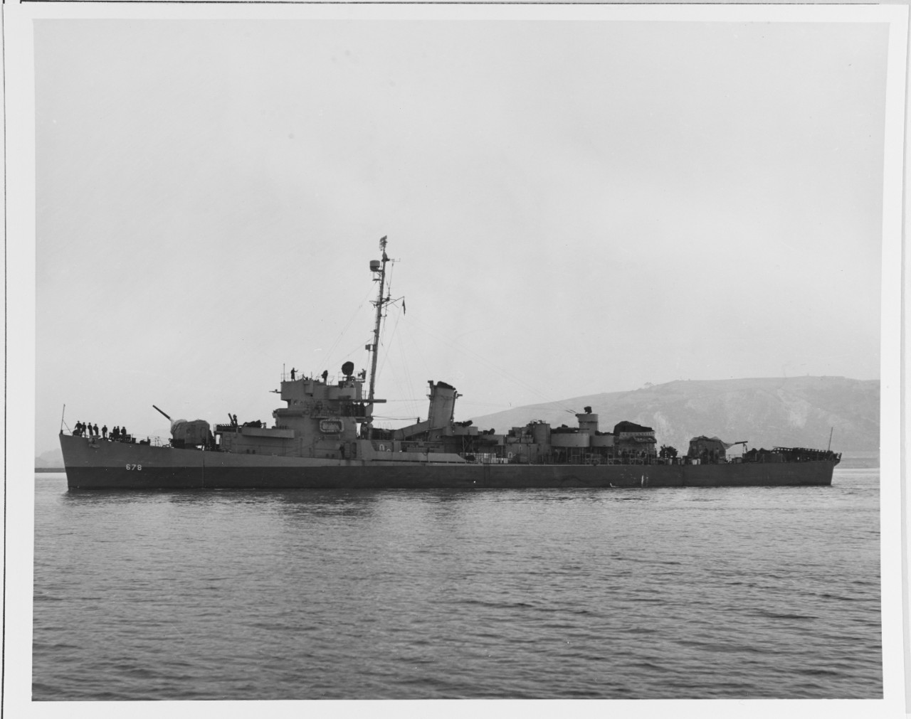 Photo #: 19-N-91490  USS Harmon (DE-678)