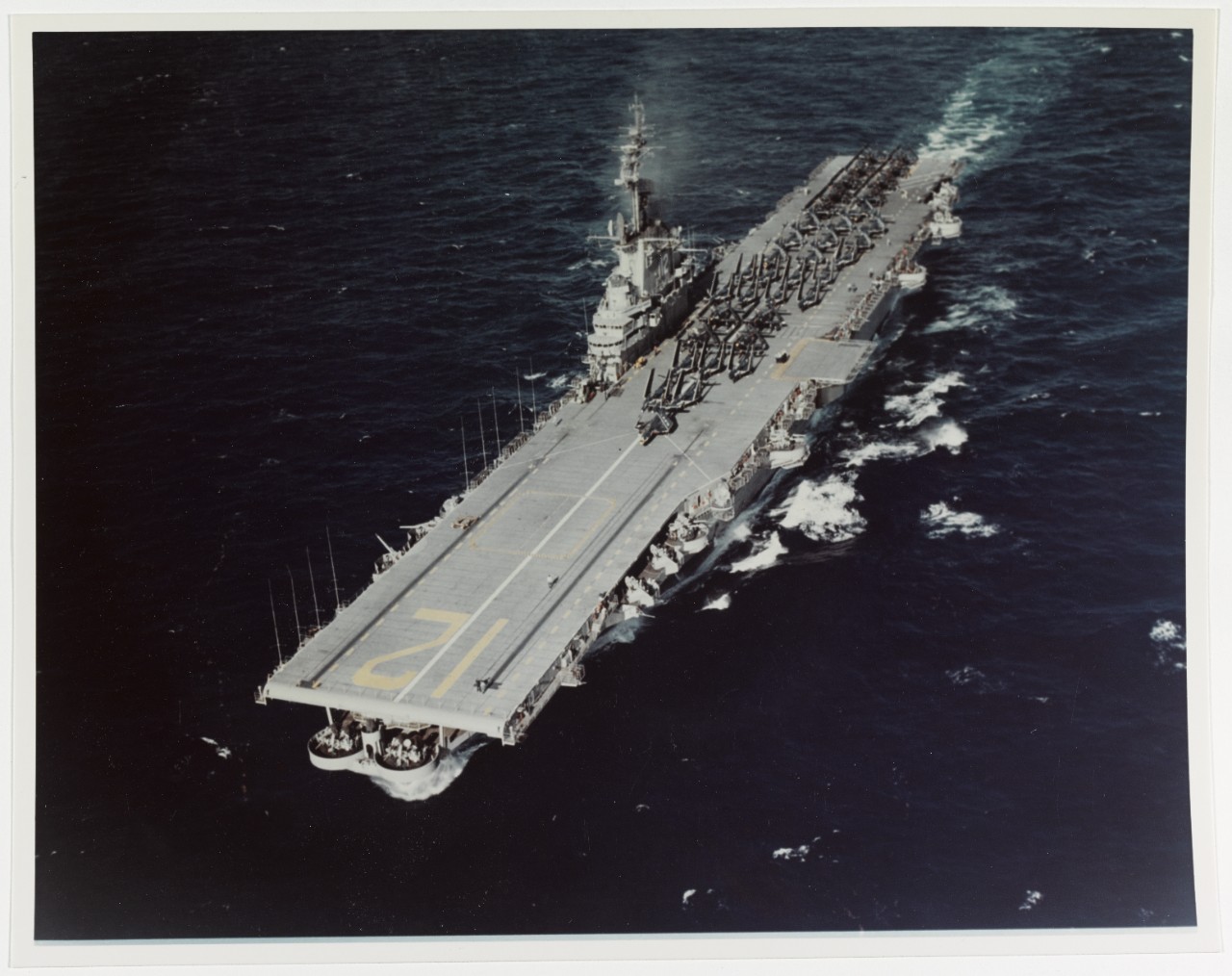 Photo #: 80-G-K-17108 USS Hornet (CVA-12)