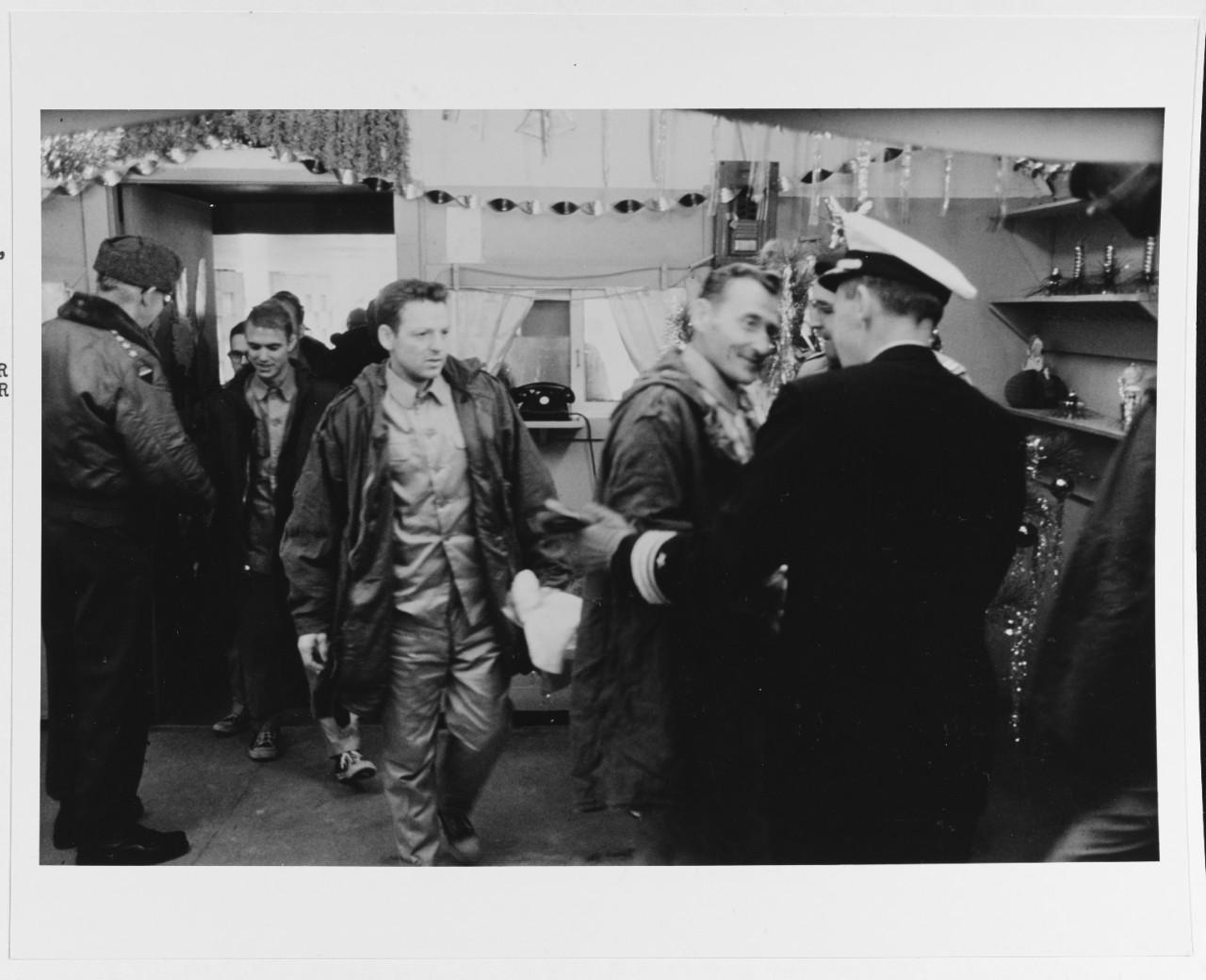 Photo #: K-64711  Repatriation of USS Pueblo Crew, December 1968