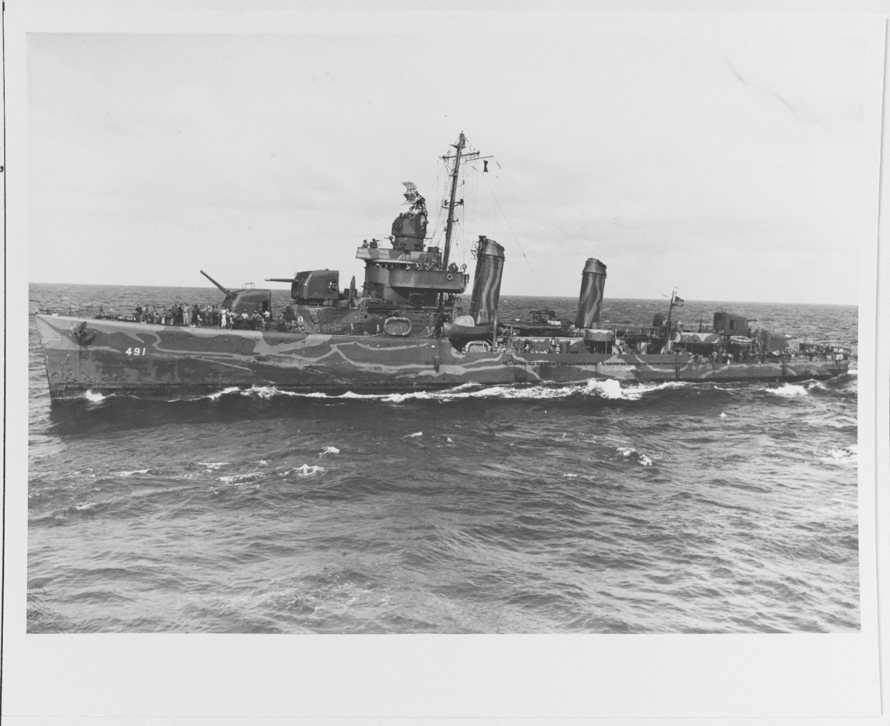 Photo #: 80-G-12264  USS Farenholt (DD-491)