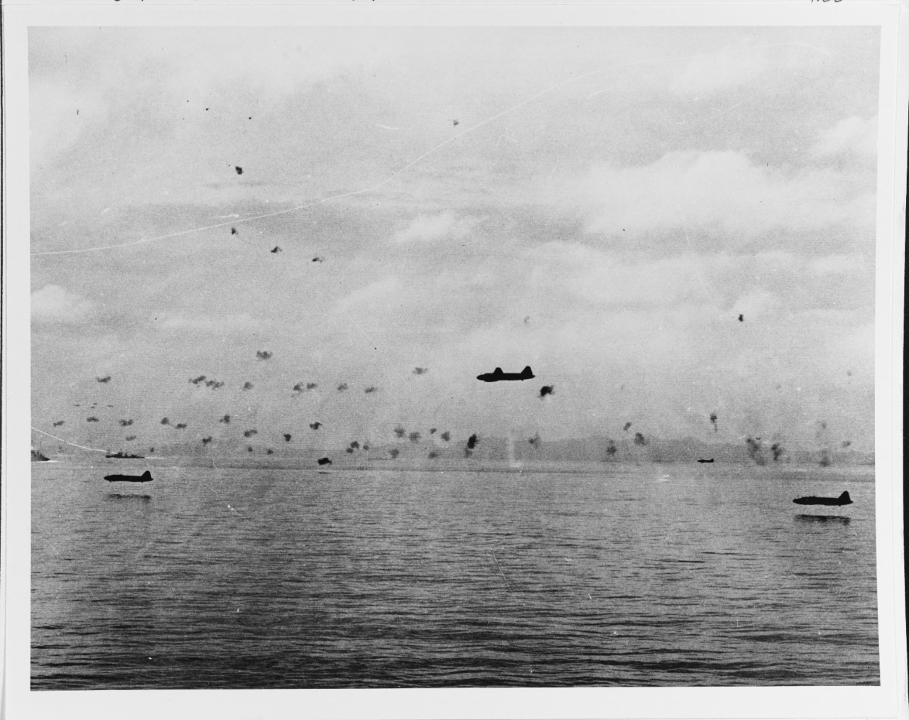 Photo #: 80-G-17066  Guadalcanal-Tulagi Operation, August 1942