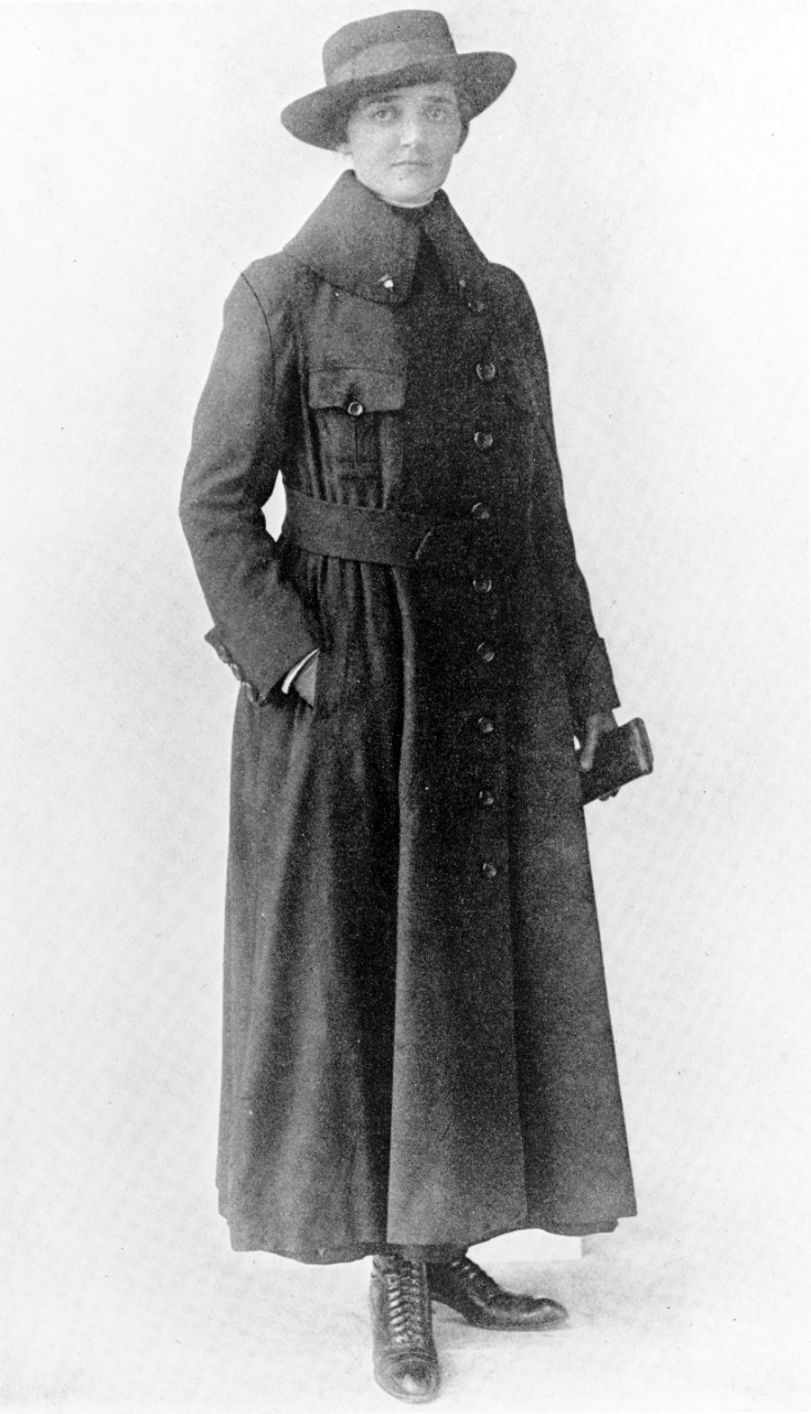 Photo #: 80-G-180180  World War I Navy Nurse's Uniform