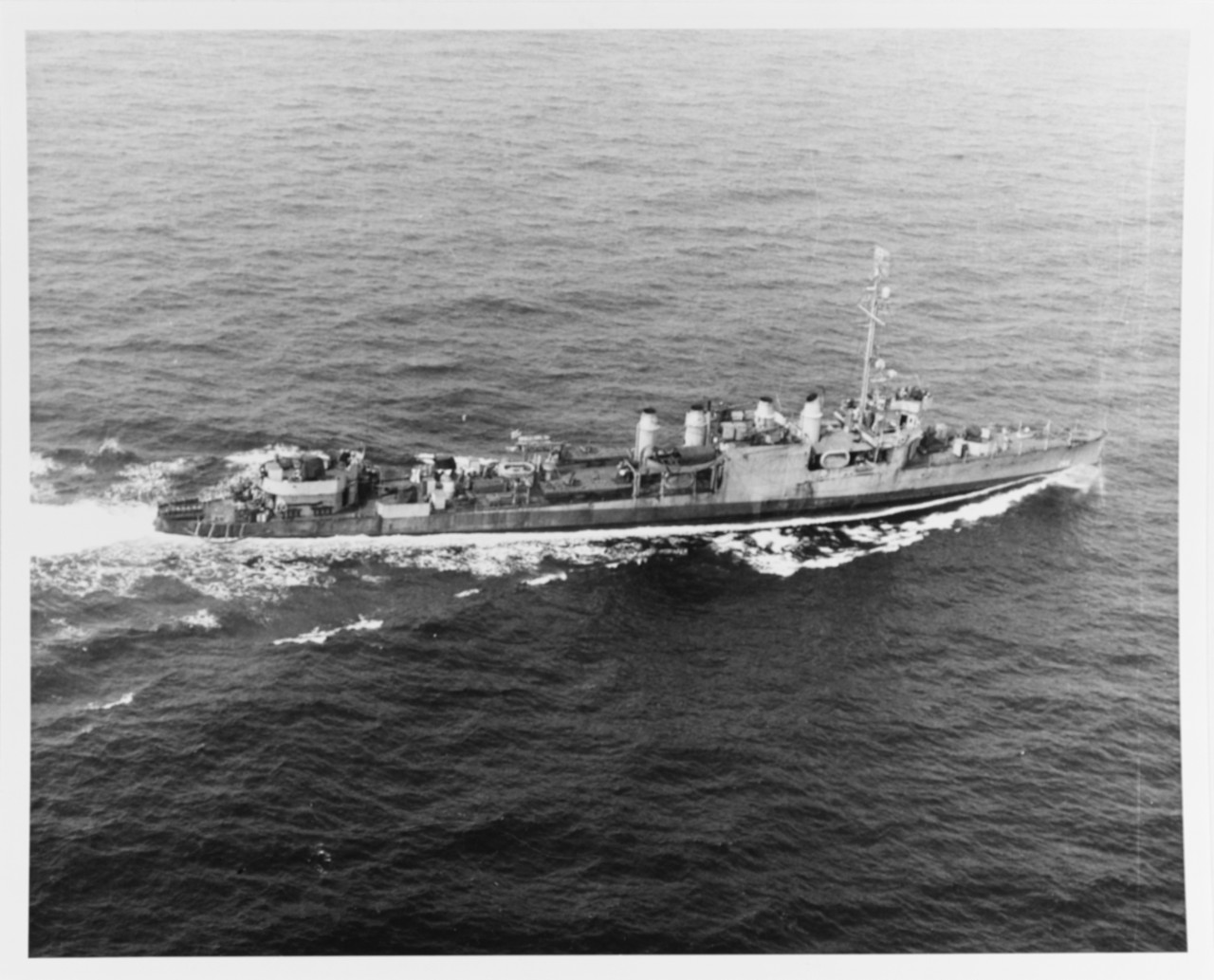 Photo #: 80-G-237878  USS Bainbridge (DD-246)