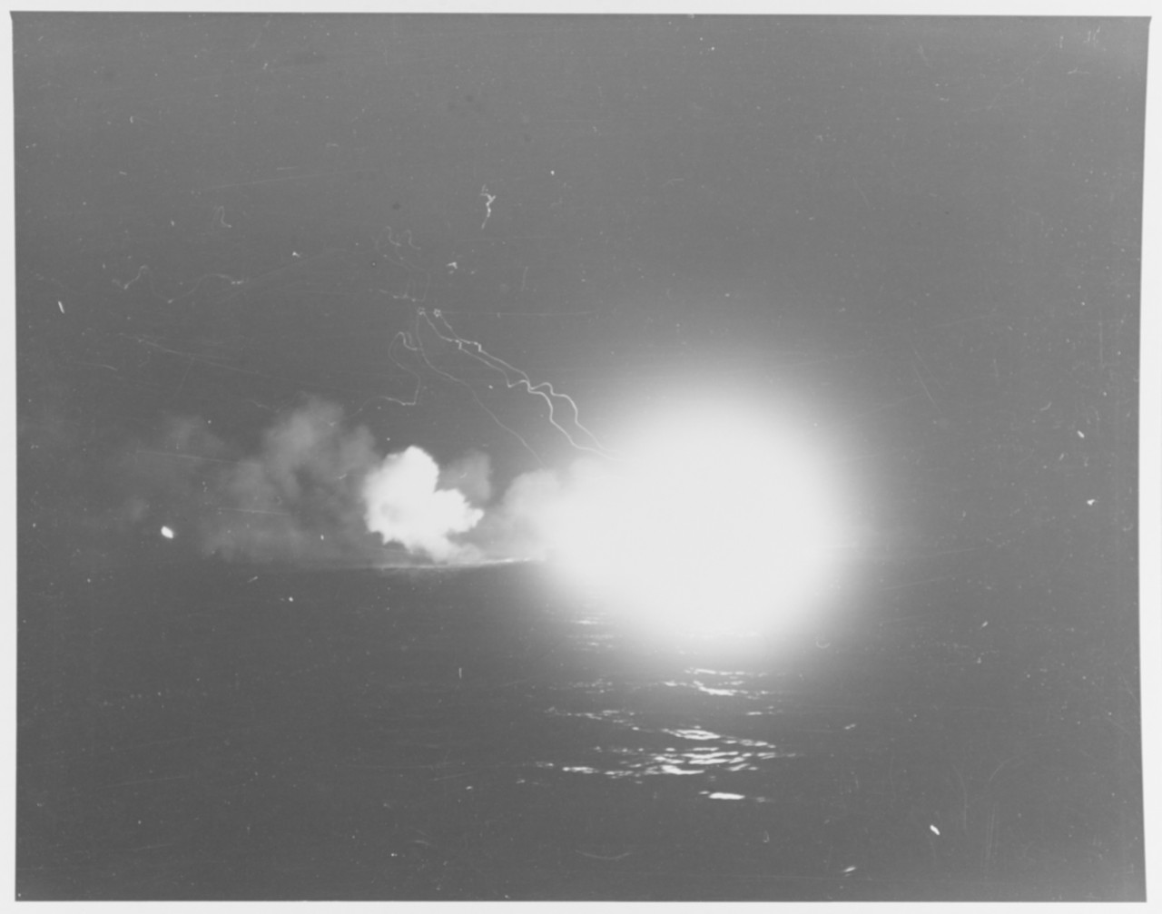 Photo #: 80-G-290530  Battle of Leyte Gulf, October 1944