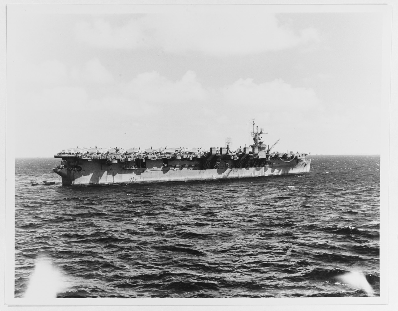 Photo #: 80-G-321677  USS Langley (CVL-27)