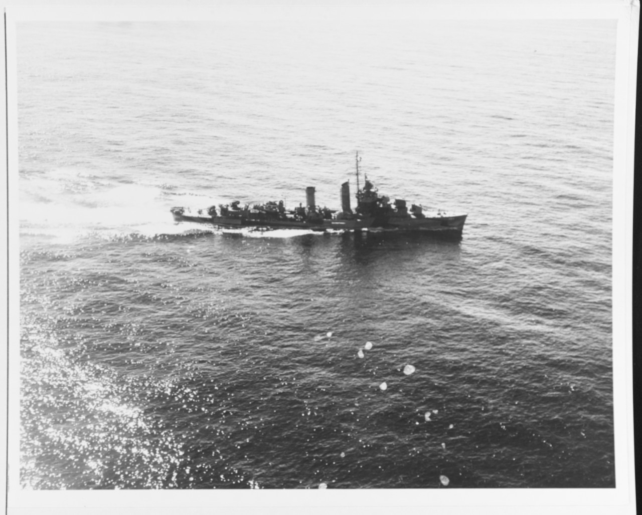 Photo #: 80-G-366994  USS Dunlap (DD-384)
