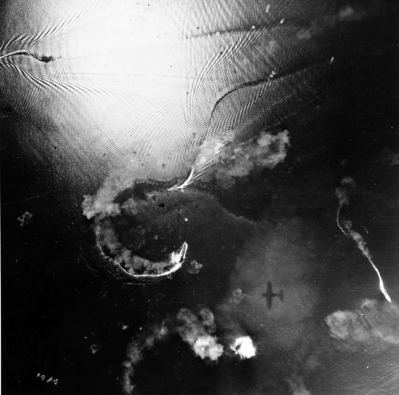 Photo #: 80-G-46986  Battle of the Sibuyan Sea, 24 October 1944