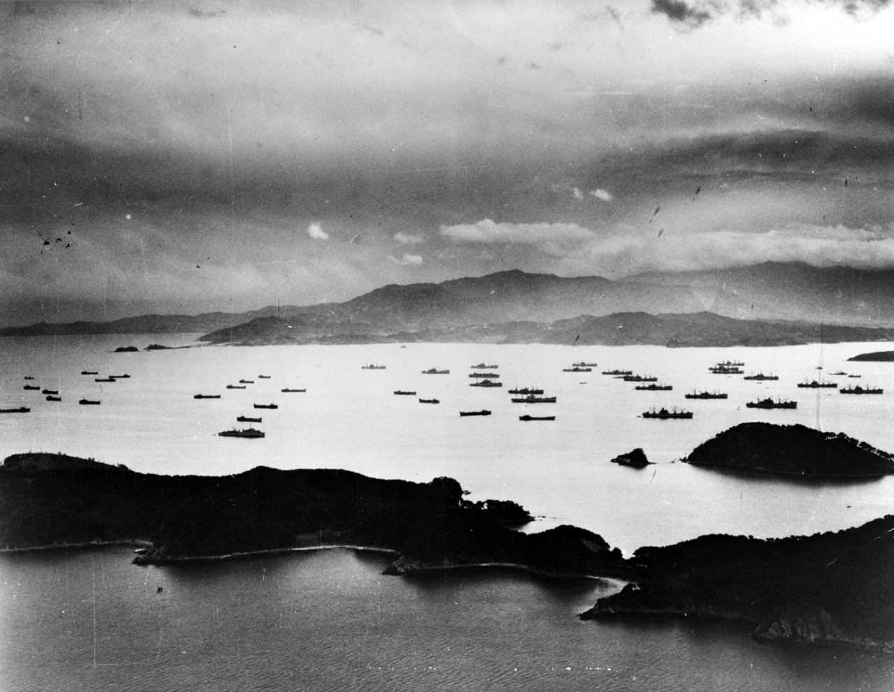 Photo #: 80-G-422091  Wonsan Landings, October 1950