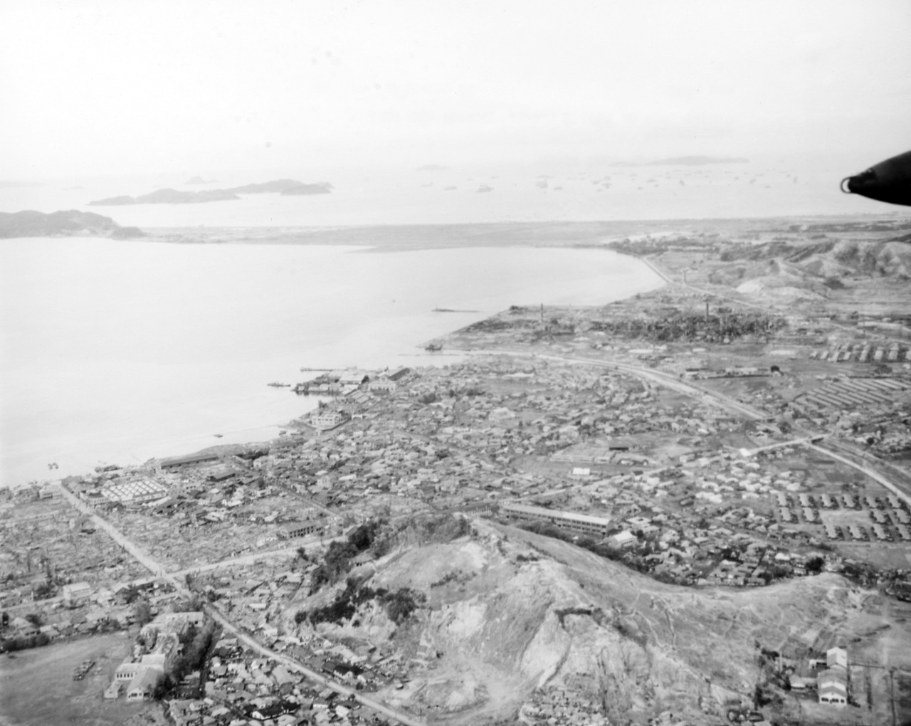 Photo #: 80-G-422311  Wonsan Landings, October 1950