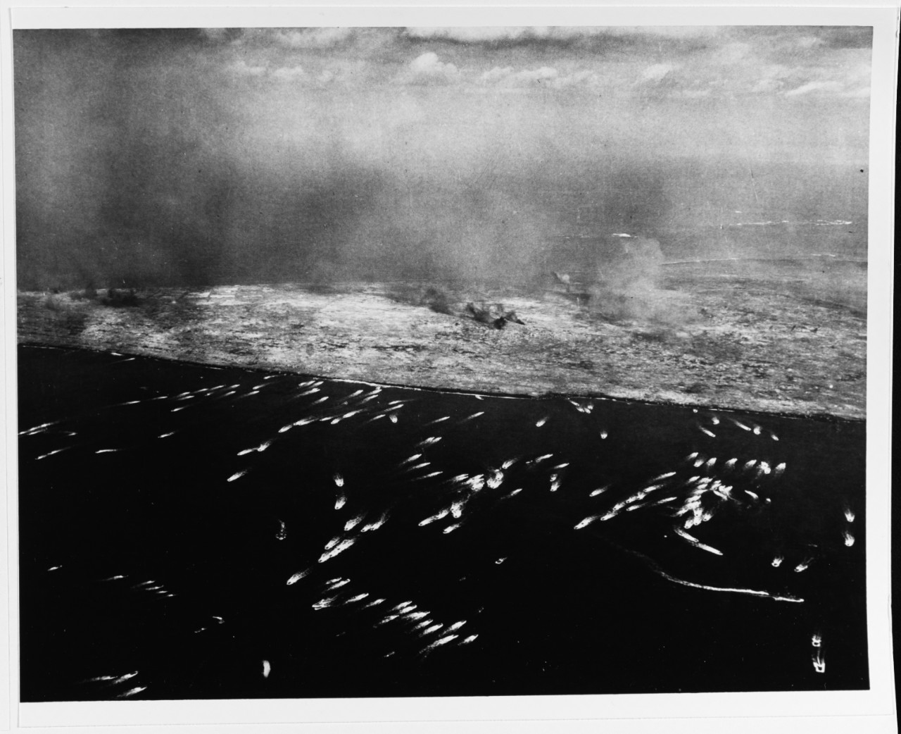 Photo #: 80-G-474953  Iwo Jima Operation, 1945