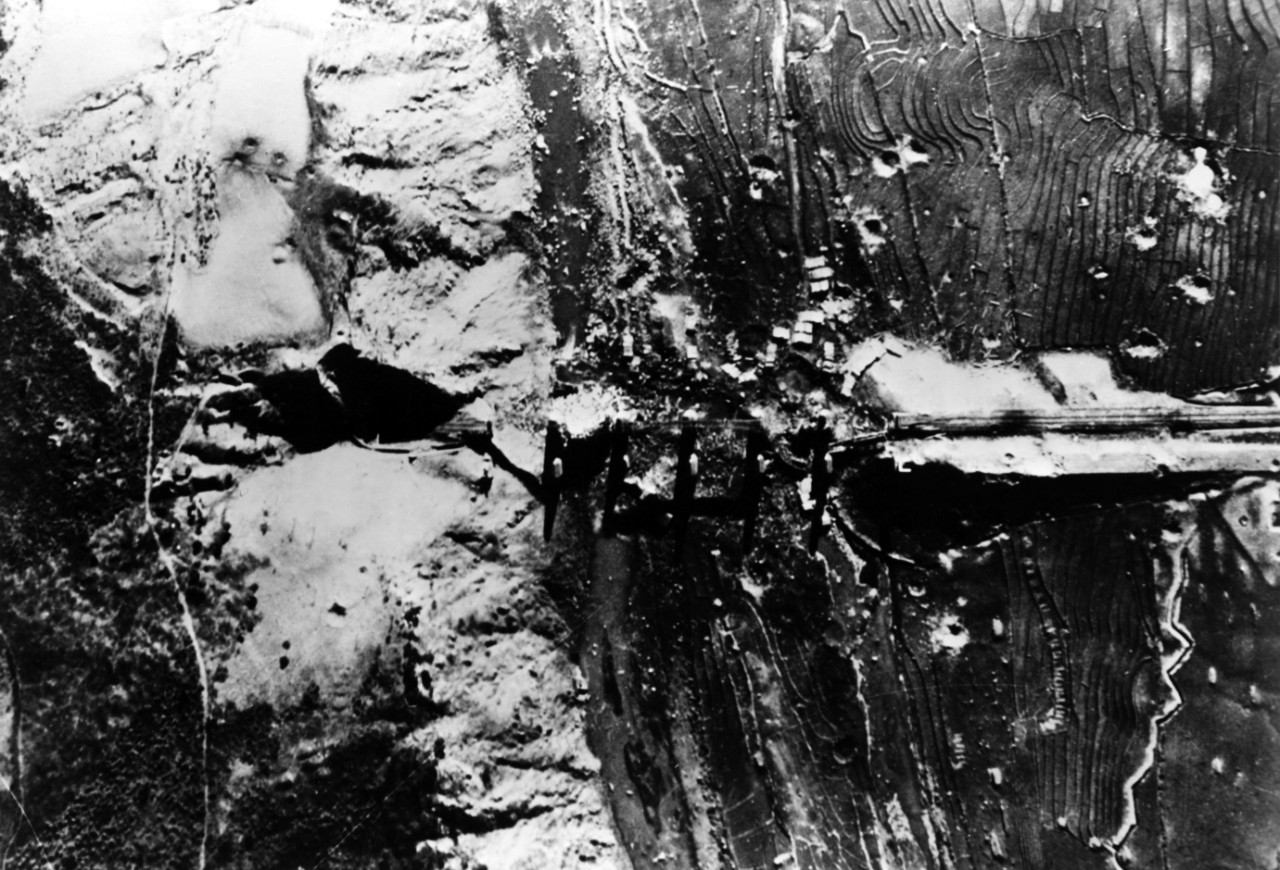 Photo #: 80-G-687603  &quot;Carlson's Canyon&quot; Bridge Attacks, March-April 1951