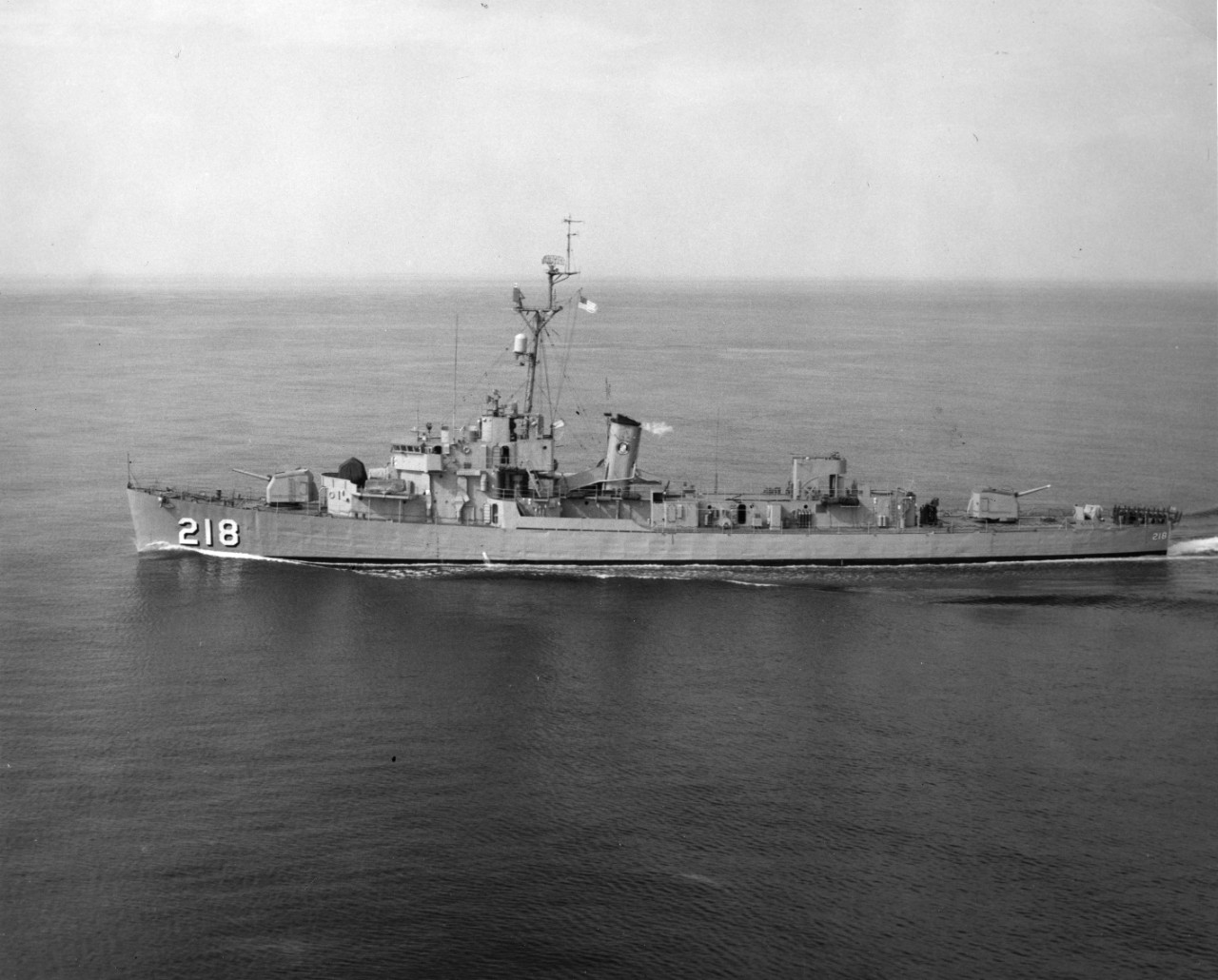 USS Darby (DE-216) underway off the coast of Hampton Roads, Virginia