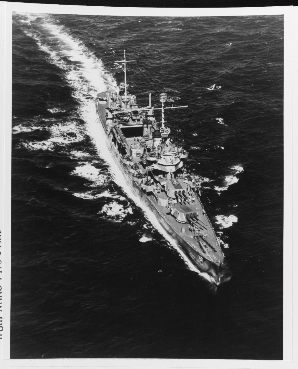 Photo #: 80-G-10116  USS Vincennes (CA-44)