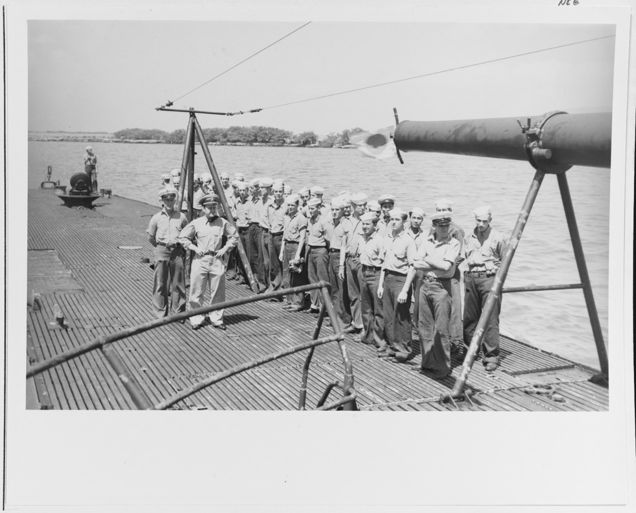 Photo #: 80-G-11735  Makin Island Raid, August 1942
