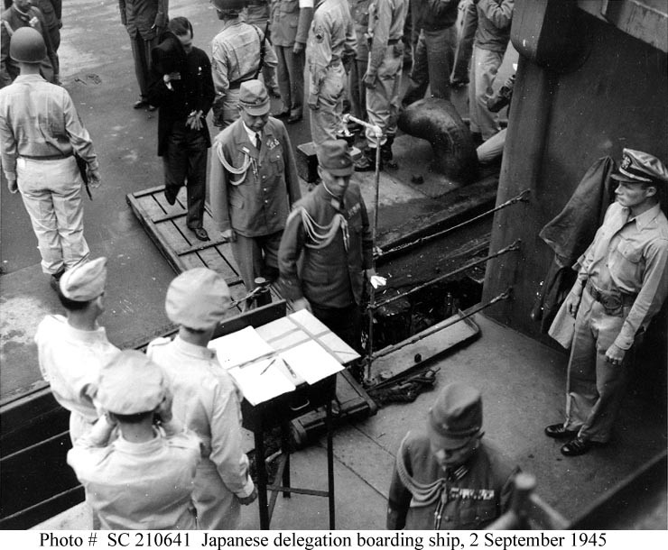 Photo #: SC 210641  Surrender of Japan, Tokyo Bay, 2 September 1945