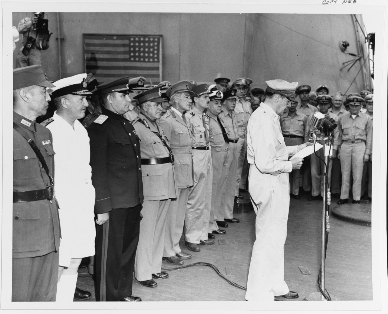 Photo #: SC 213704  Surrender of Japan, Tokyo Bay, 2 September 1945